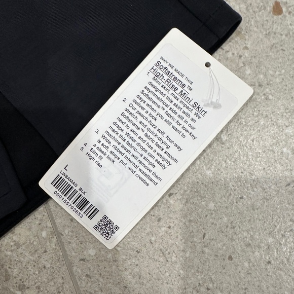 LULULEMON SOFTSTREME HIGH RISE MINI SKIRT BLACK LARGE NWT - Picture 8 of 9